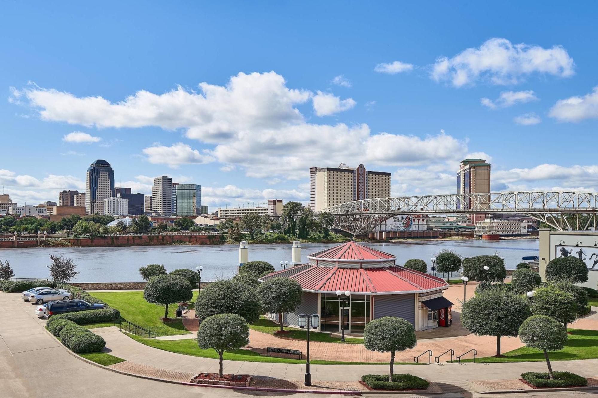 Courtyard Shreveport-Bossier City/Louisiana Boardwalk מראה חיצוני תמונה