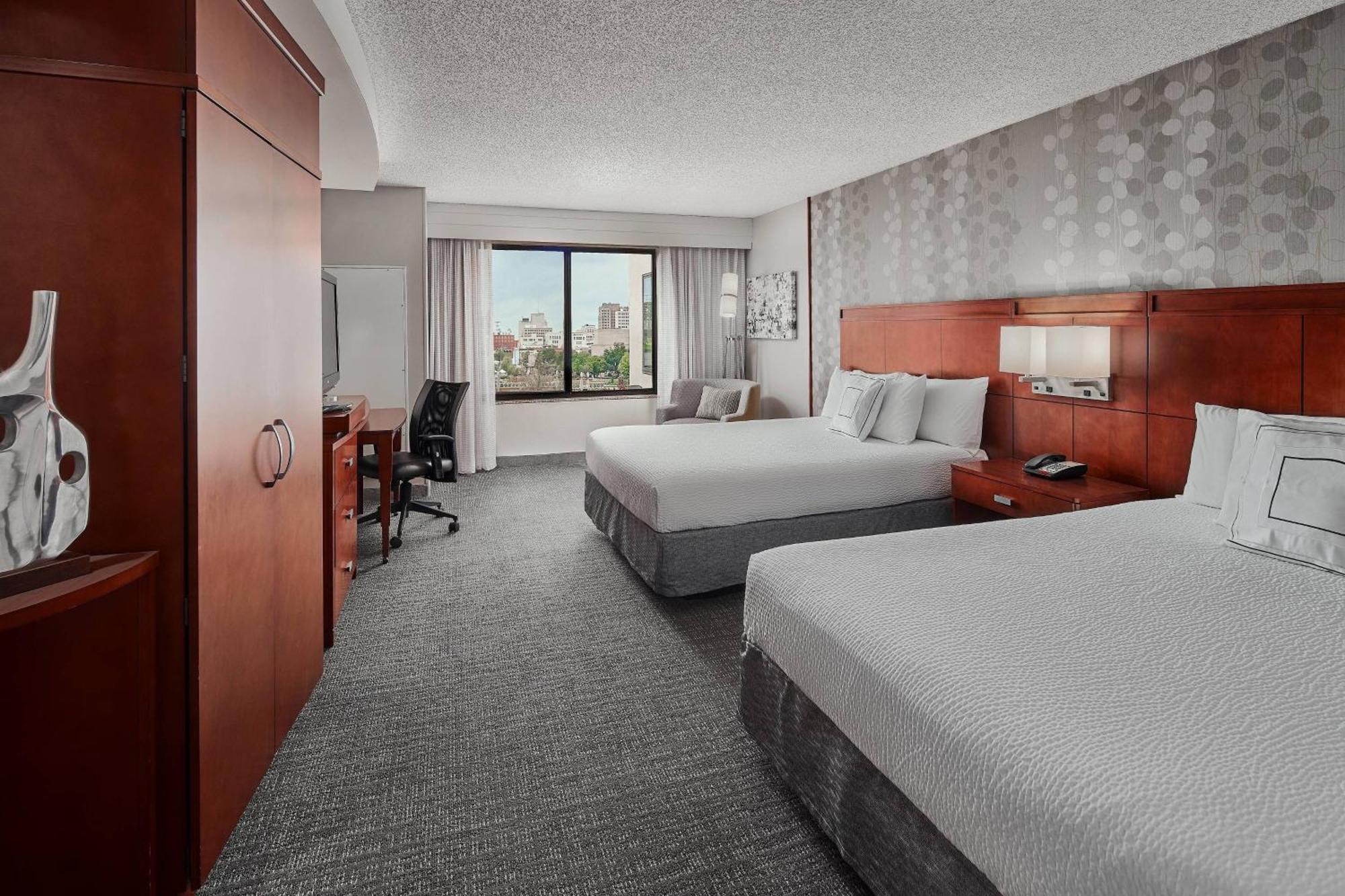 Courtyard Shreveport-Bossier City/Louisiana Boardwalk מראה חיצוני תמונה