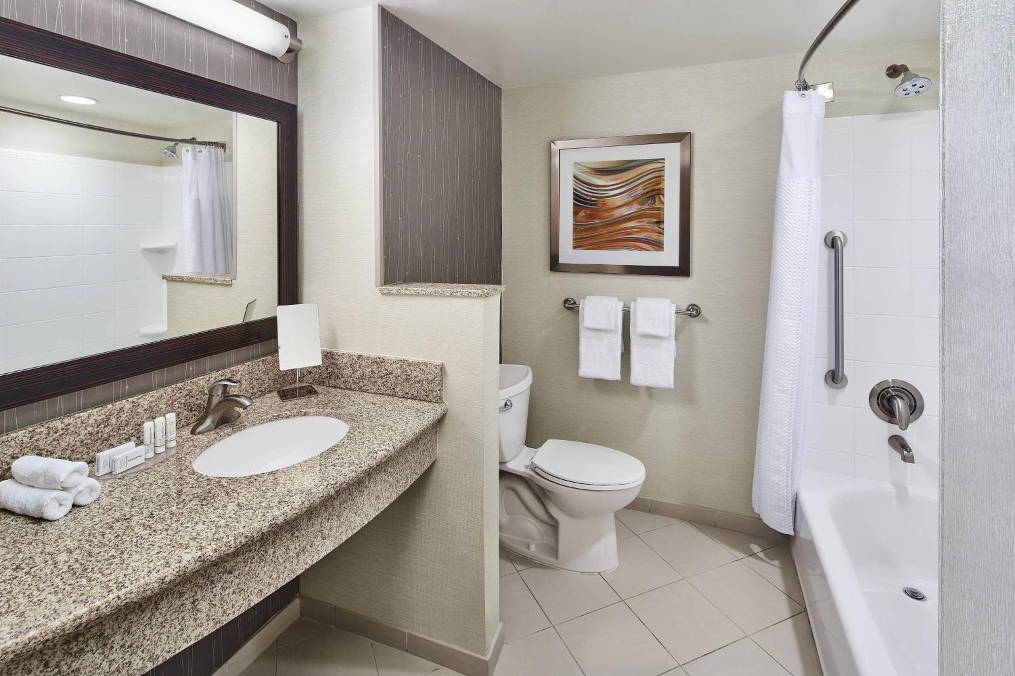 Courtyard Shreveport-Bossier City/Louisiana Boardwalk מראה חיצוני תמונה